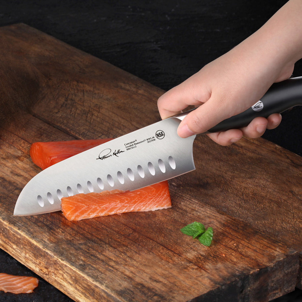 
                  
                    Cargar imagen en el visor de la galería, TKSC 7-Inch Santoku Knife, Forged Swedish Powder Steel, Thomas Keller Signature Collection, 1023930
                  
                