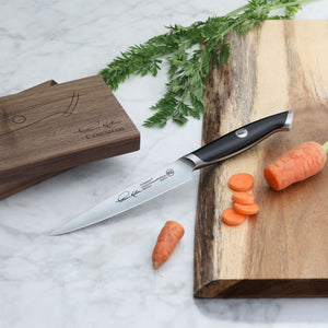 
                  
                    Cargar imagen en el visor de la galería, TKSC 5-Inch Fine-Edge Utility Knife, Forged Swedish Powder Steel, Thomas Keller Signature Collection, Black, 1024272
                  
                